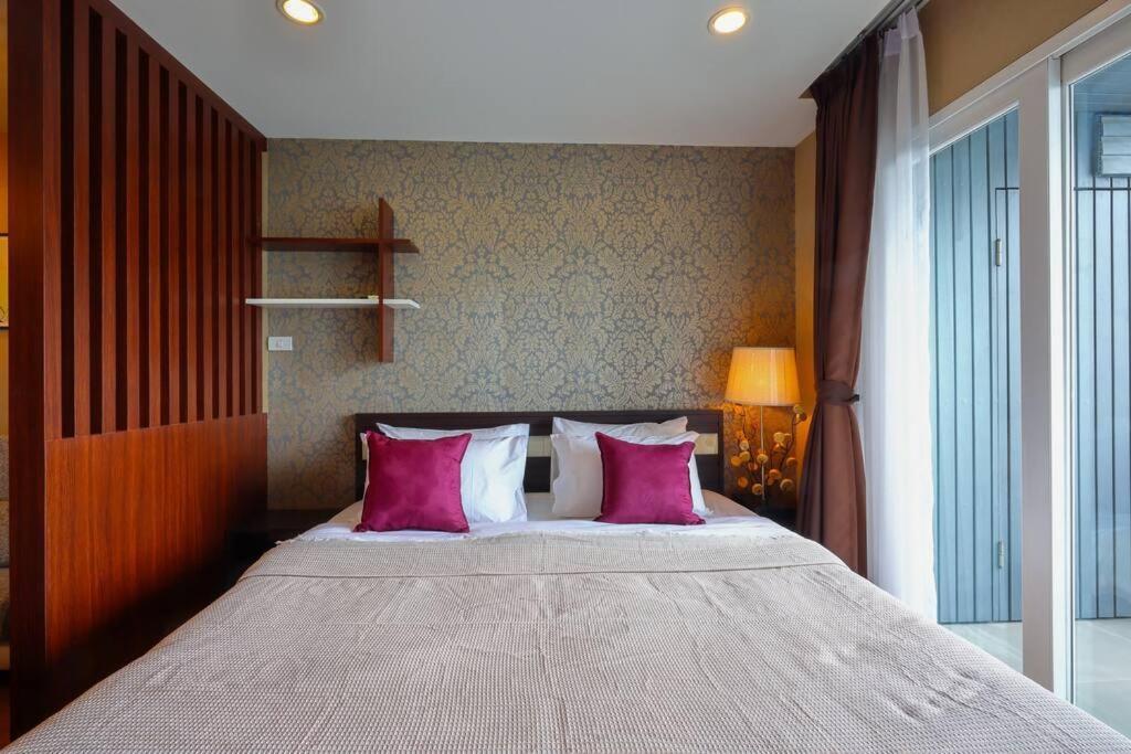 Apartamento Luxury Living In Heart Of Nimman Chiang Mai Exterior foto