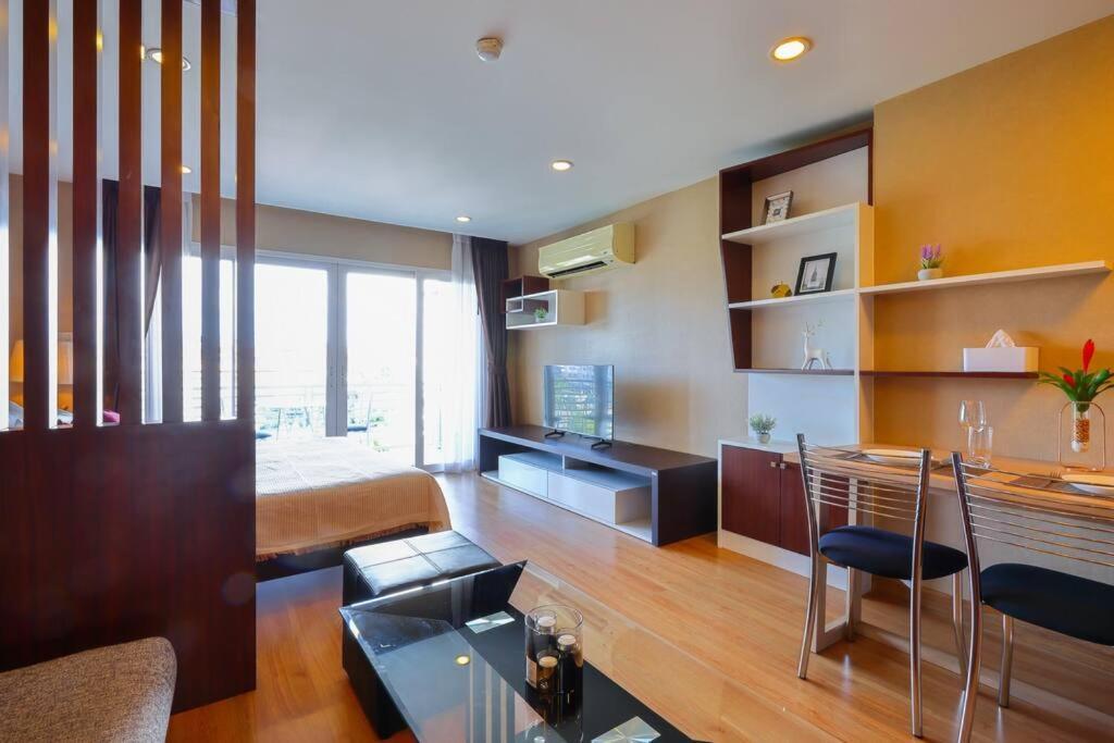 Apartamento Luxury Living In Heart Of Nimman Chiang Mai Exterior foto