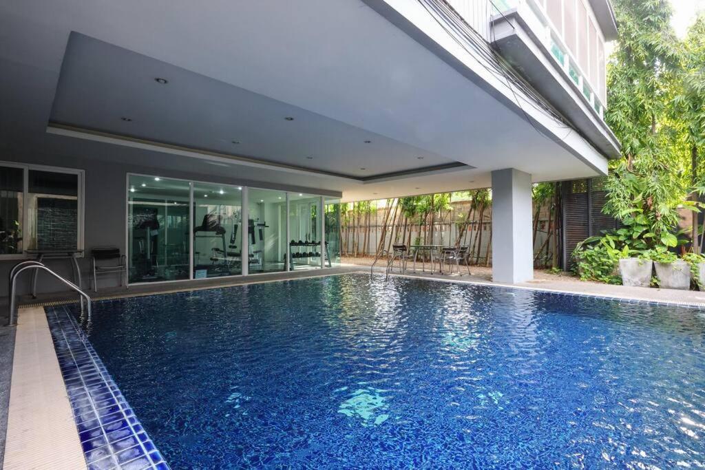 Apartamento Luxury Living In Heart Of Nimman Chiang Mai Exterior foto