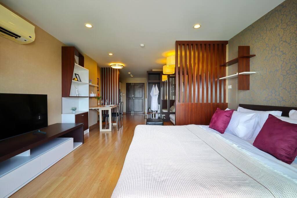 Apartamento Luxury Living In Heart Of Nimman Chiang Mai Exterior foto