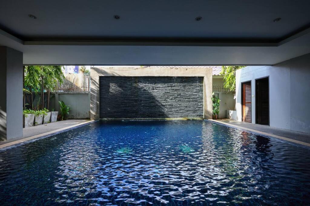 Apartamento Luxury Living In Heart Of Nimman Chiang Mai Exterior foto