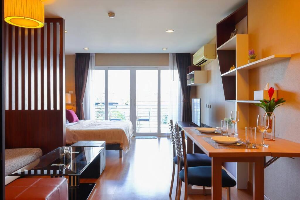 Apartamento Luxury Living In Heart Of Nimman Chiang Mai Exterior foto
