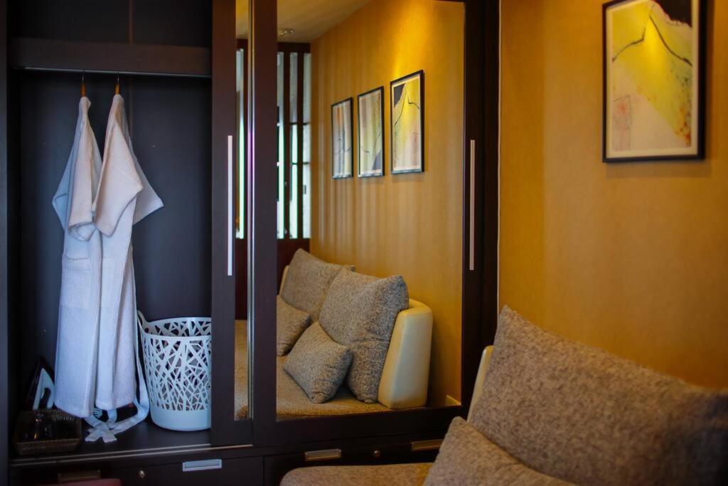 Apartamento Luxury Living In Heart Of Nimman Chiang Mai Exterior foto