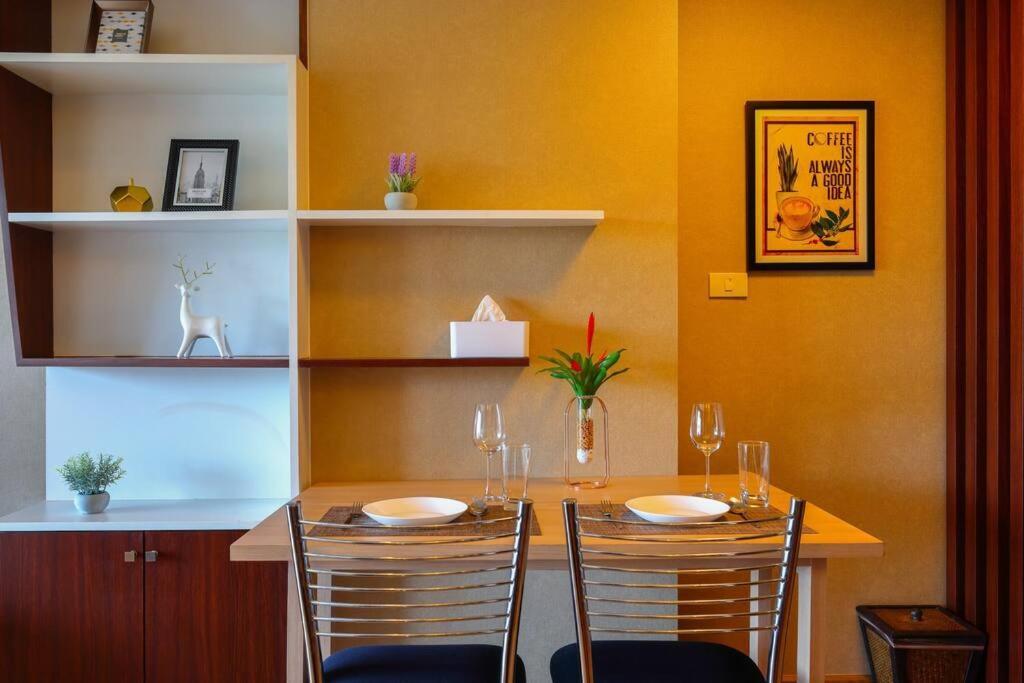 Apartamento Luxury Living In Heart Of Nimman Chiang Mai Exterior foto
